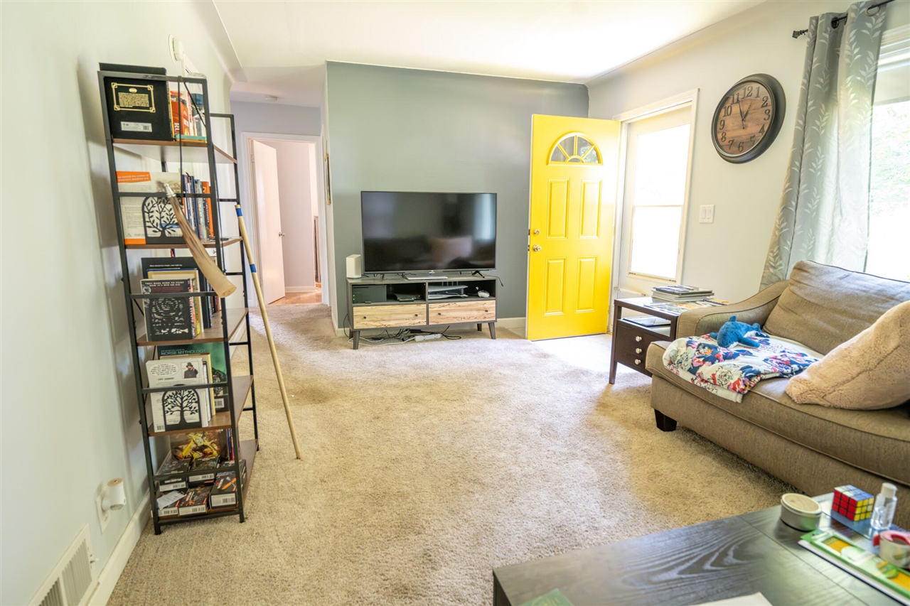 4th image of 111 S State St, Paw Paw, MI 49079 | MLS# 70549574