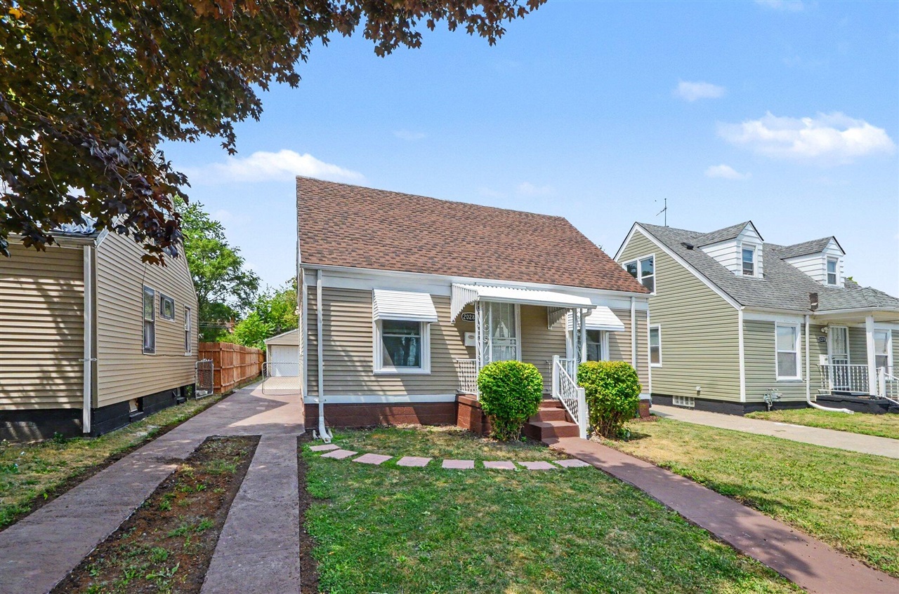 Property photo 2