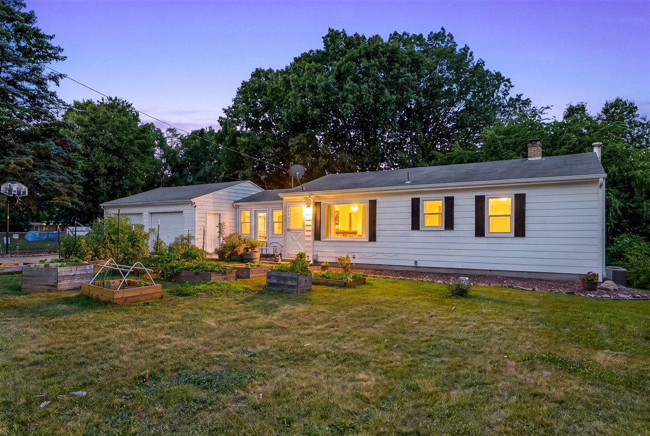 2nd image of 1734 Fayette Ct, Portage, MI 49002 | MLS# 70549579