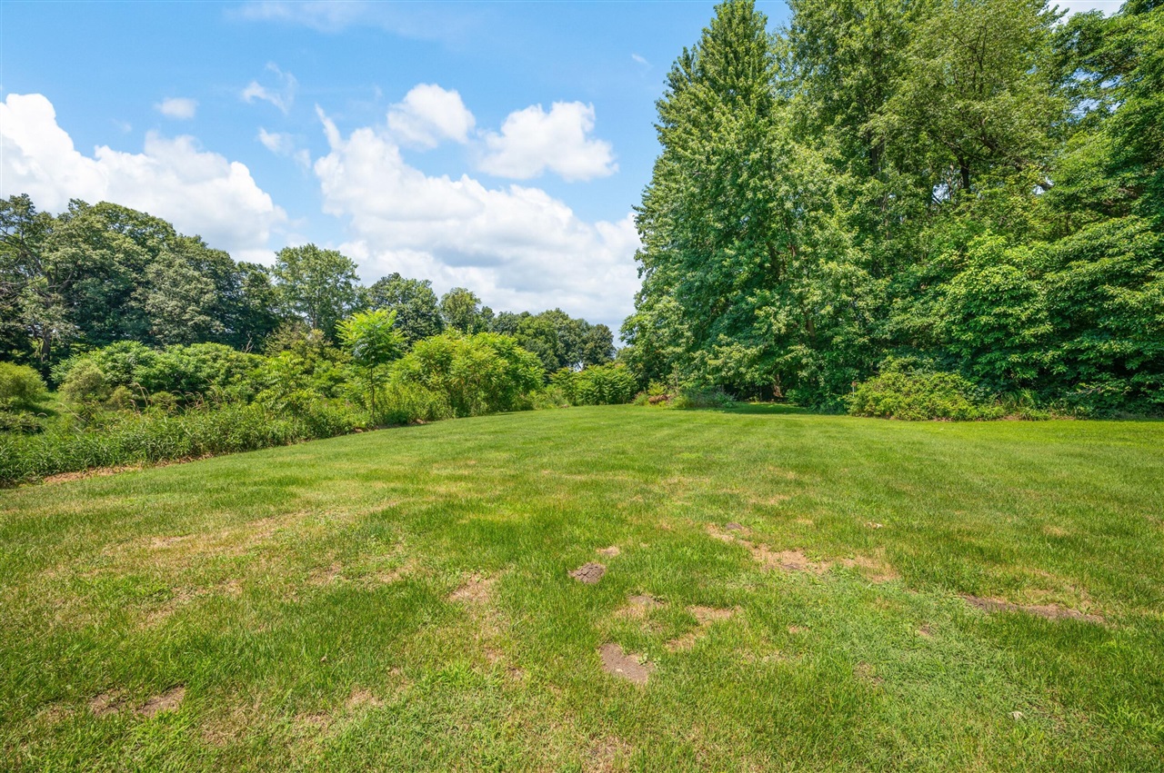 3rd image of 2920 N 5Th St, Niles, MI 49120 | MLS# 70549596