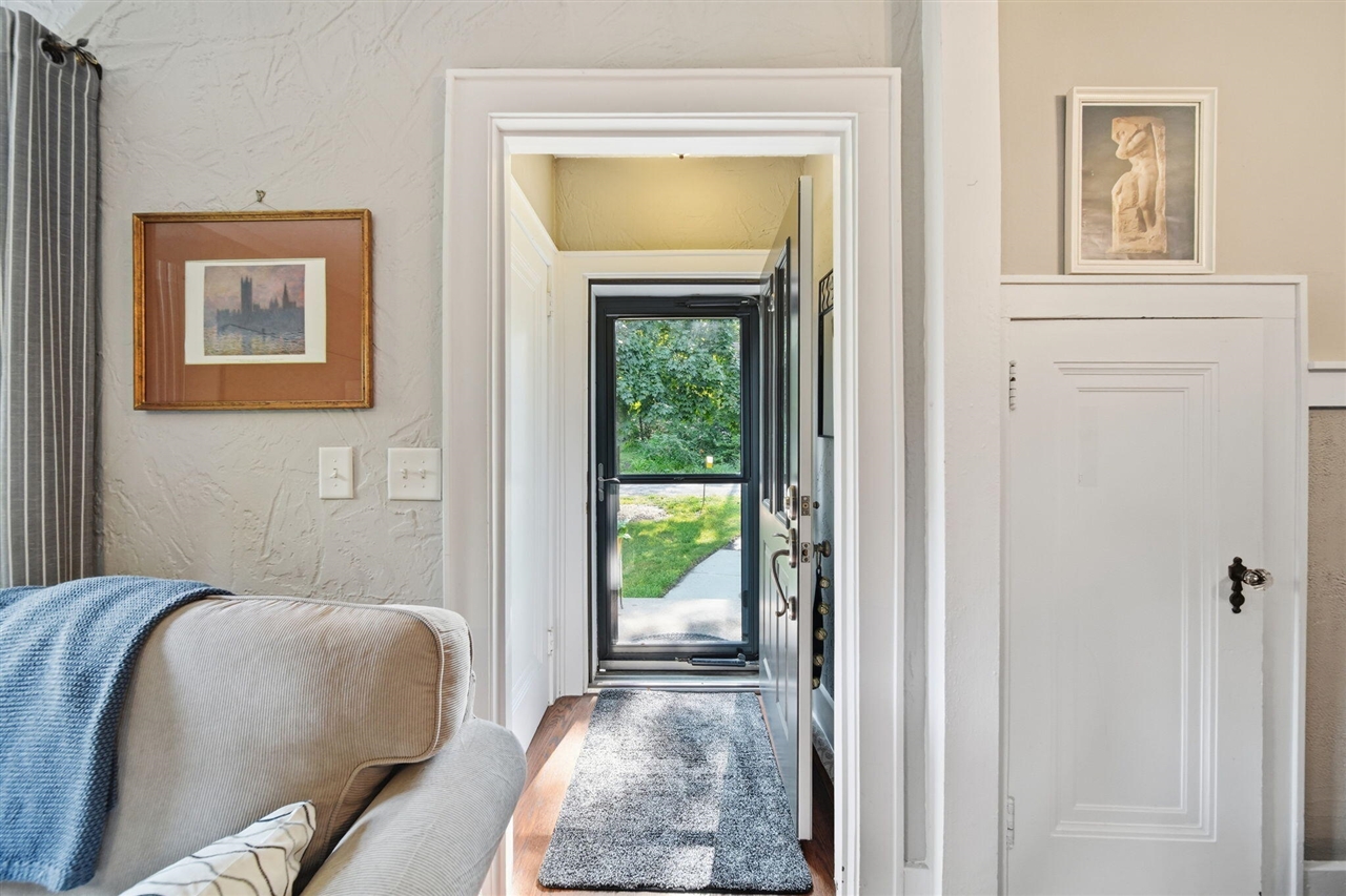 5th image of 204 Westover St, Ann Arbor, MI 48103 | MLS# 70549607