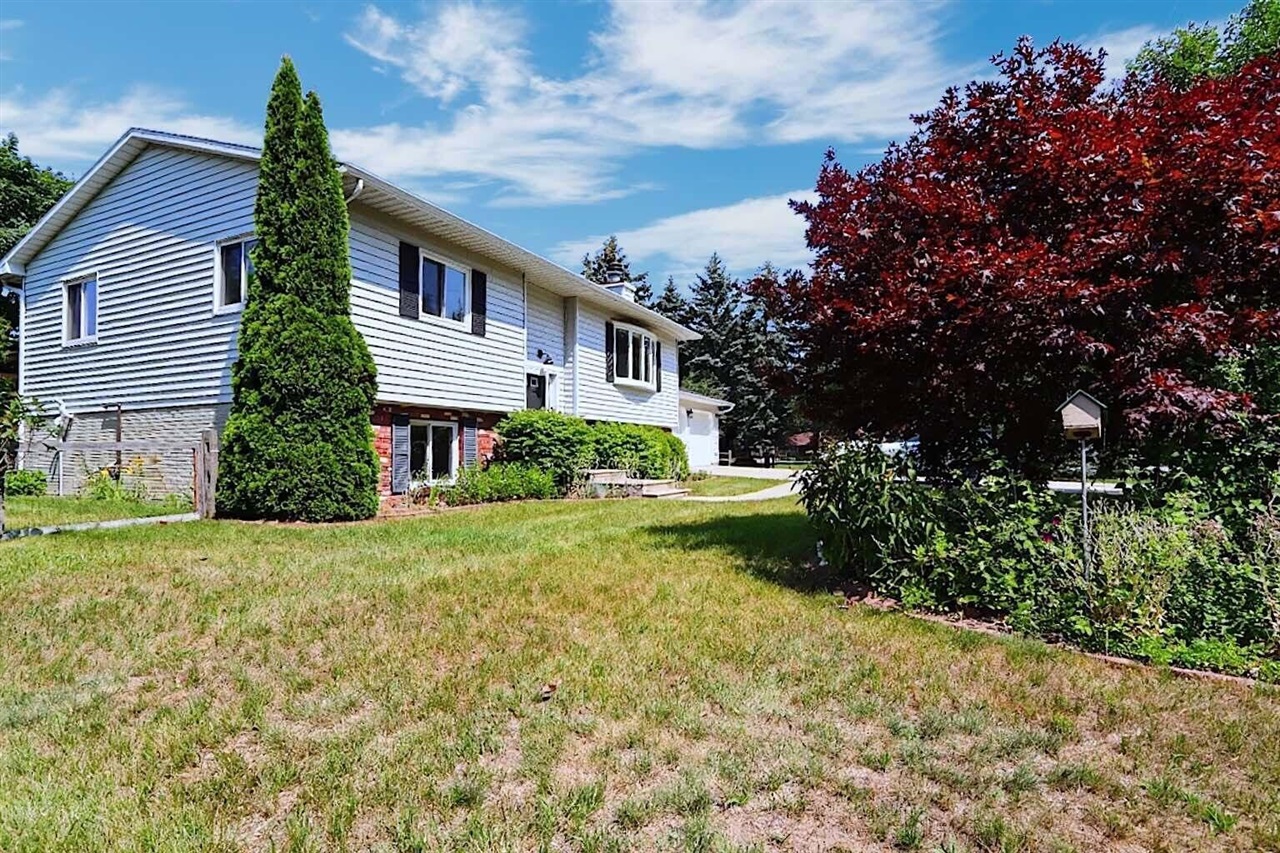 3rd image of 146 6Th St, Oscoda, MI 48750 | MLS# 70549615