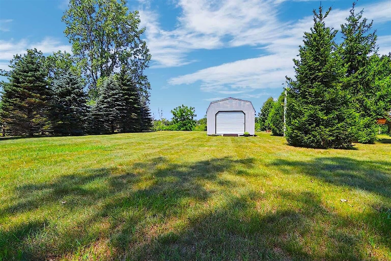 5th image of 146 6Th St, Oscoda, MI 48750 | MLS# 70549615