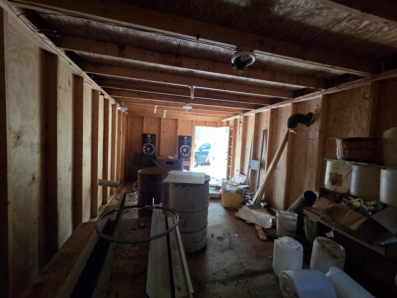 3rd image of 10622 W 7 Mile Rd, Irons, MI 49644 | MLS# 70549621