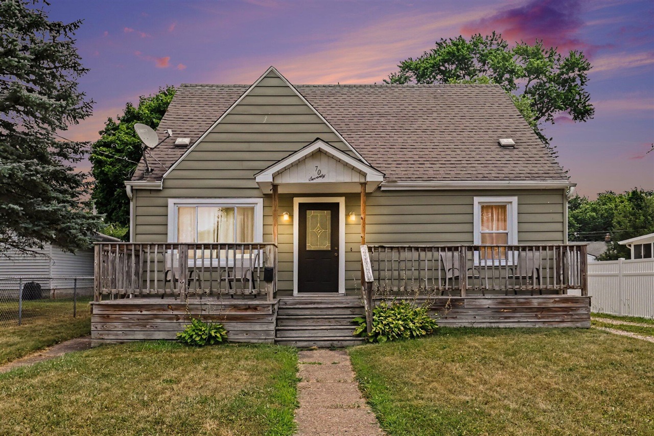 1st image of 70 N 31st St, Battle Creek, MI 49015 | MLS# 70549666