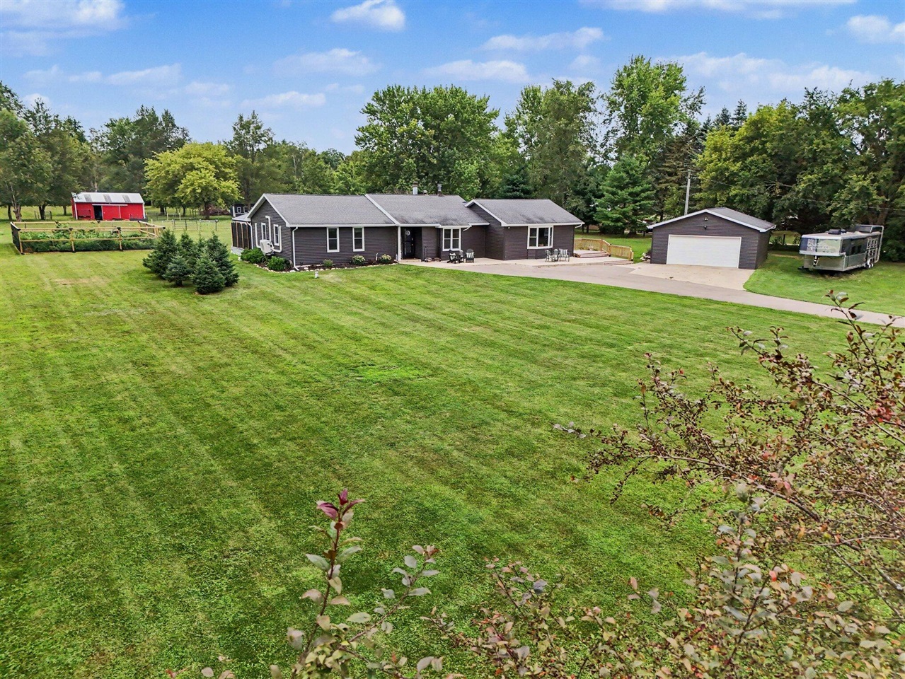 1st image of 7590 W Wx Ave, Schoolcraft, MI 49087 | MLS# 70549696