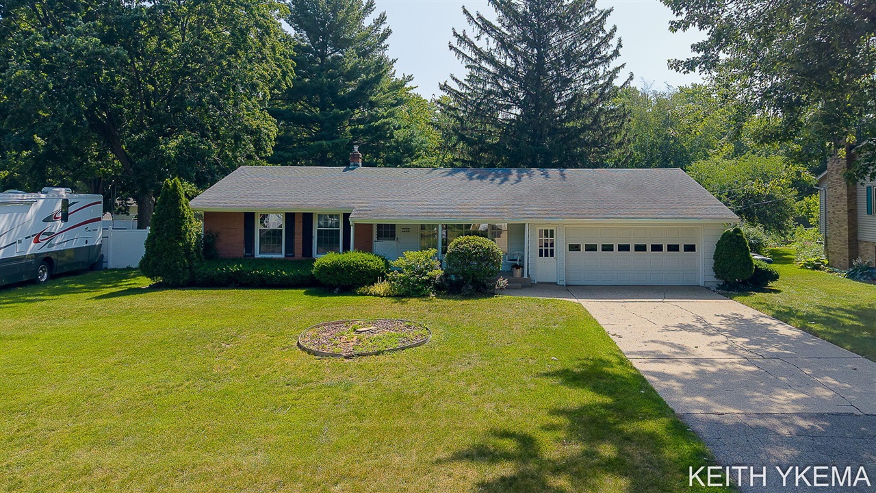 1st image of 7296 Sunset Ave, Jenison, MI 49428 | MLS# 70549781