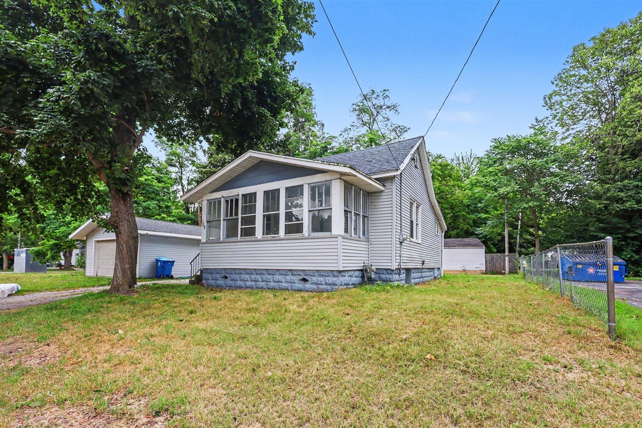 1st image of 1768 Henry St, Muskegon, MI 49441 | MLS# 70549823