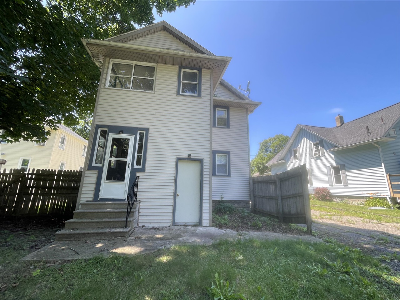 21st image of 519 Seymour Ave, Jackson, MI 49202 | MLS# 70549828