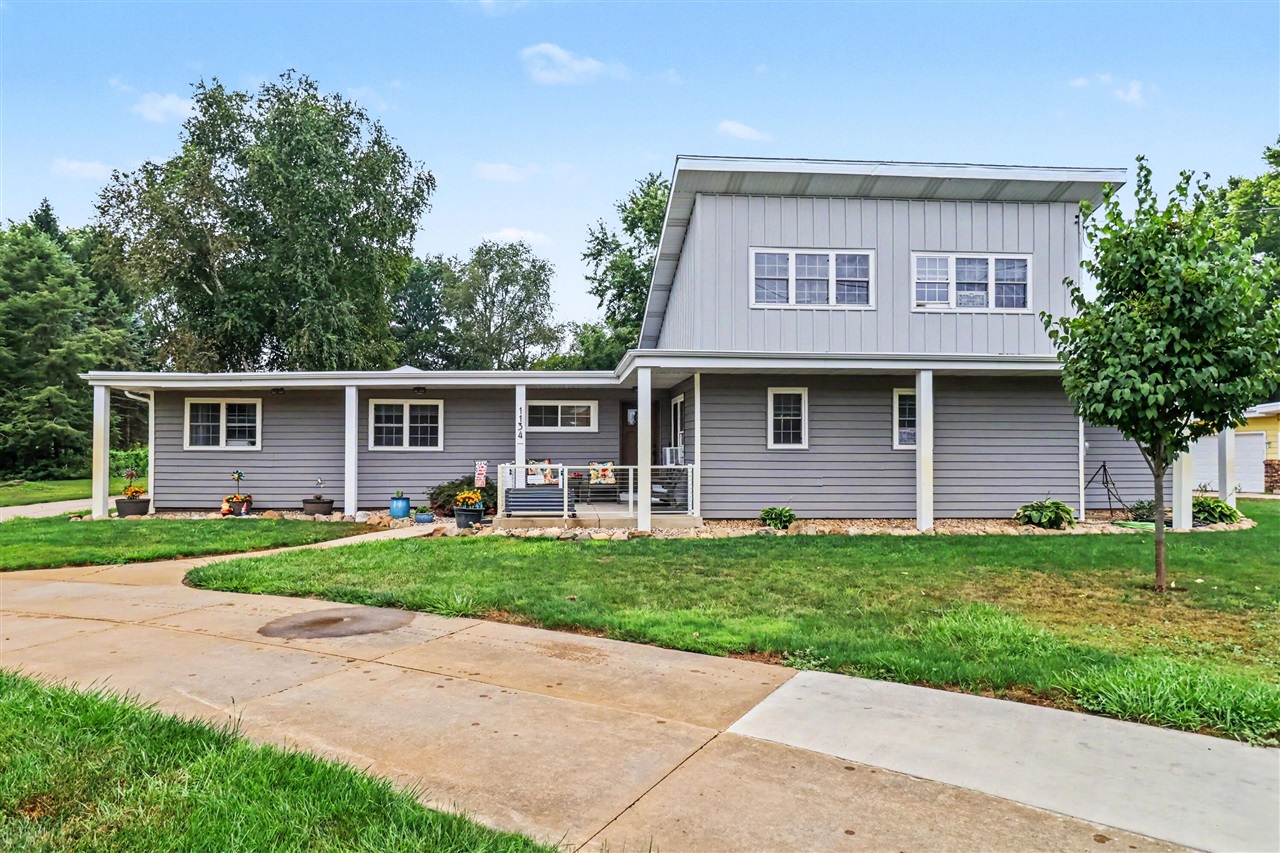 1st image of 1134 S 24th St, Battle Creek, MI 49015 | MLS# 70549844