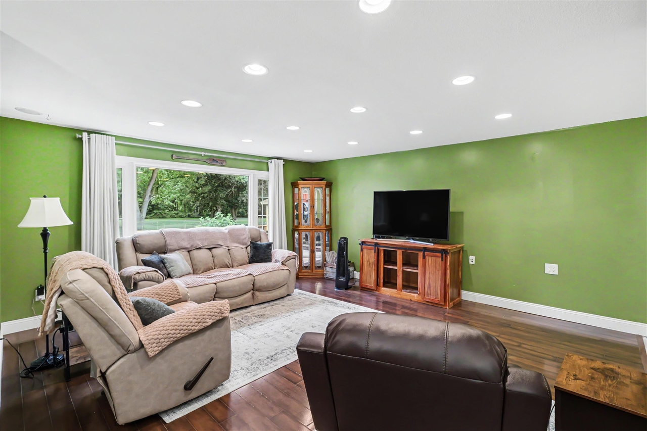 4th image of 1134 S 24Th St, Battle Creek, MI 49015 | MLS# 70549844