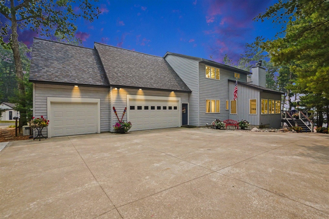 1st image of 7765 Bayview Shore Dr, Baldwin, MI 49304 | MLS# 70549869