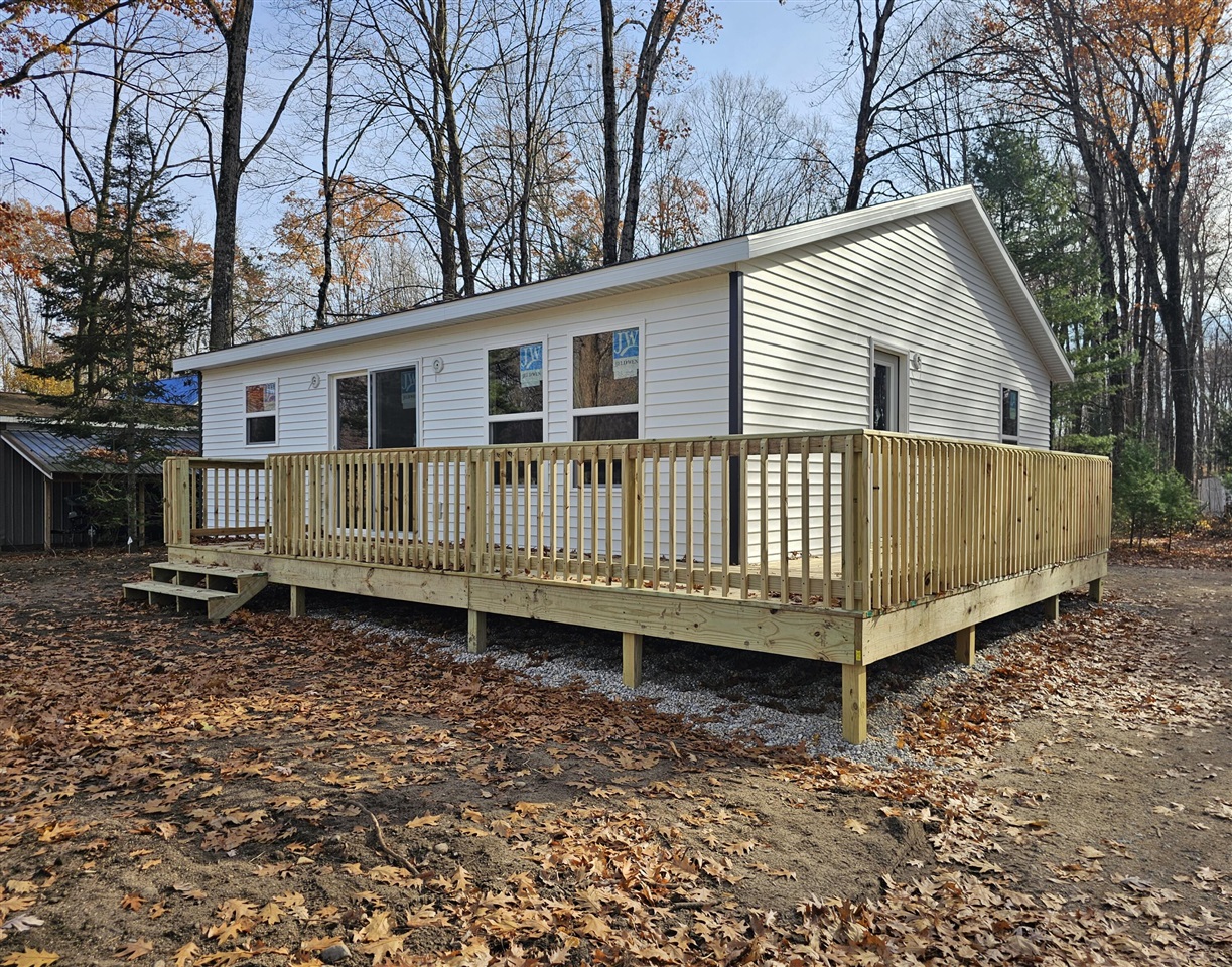 1st image of 8478 Vista Dr, Newaygo, MI 49337 | MLS# 70549885