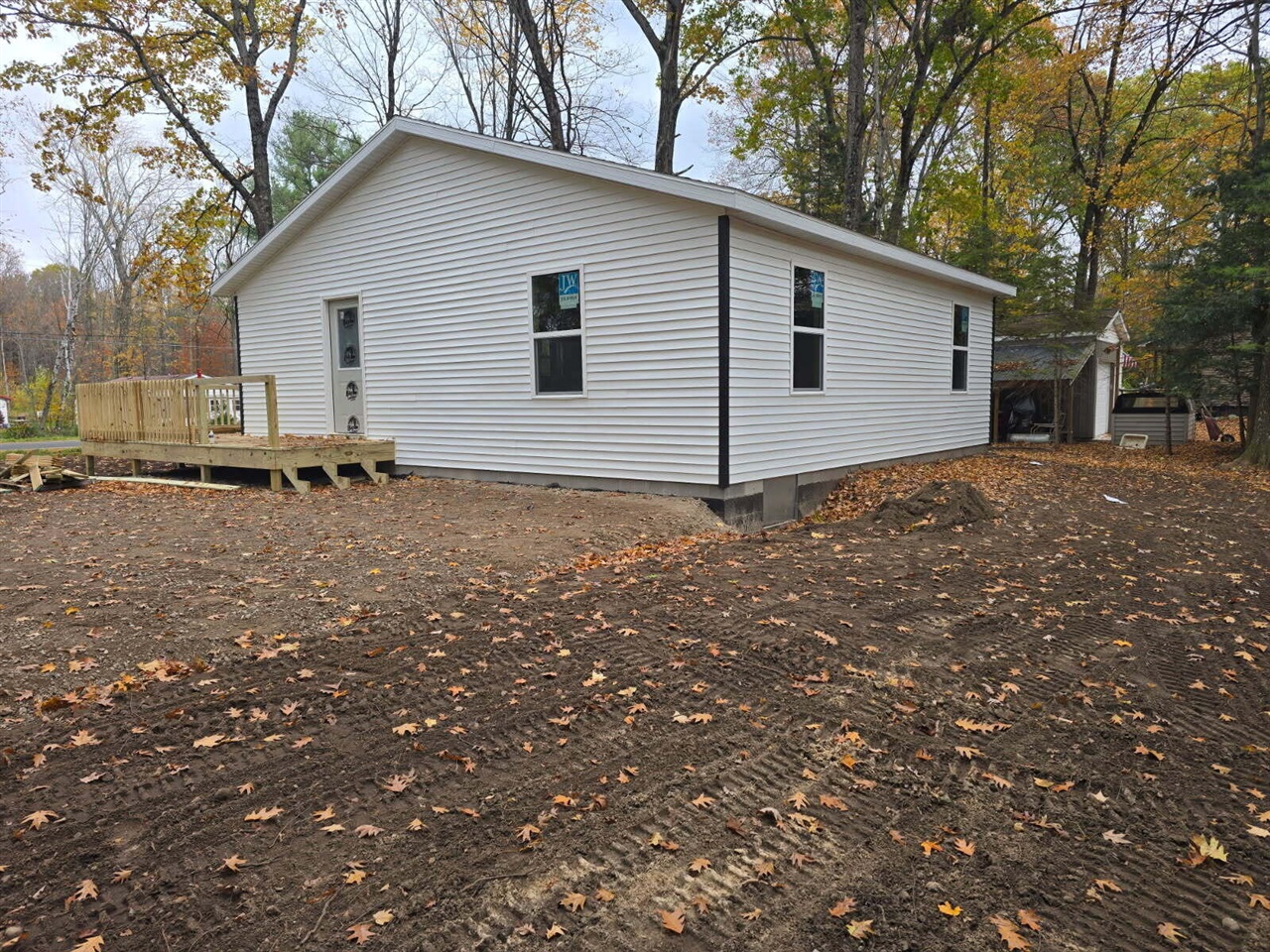 2nd image of 8478 Vista Dr, Newaygo, MI 49337 | MLS# 70549885