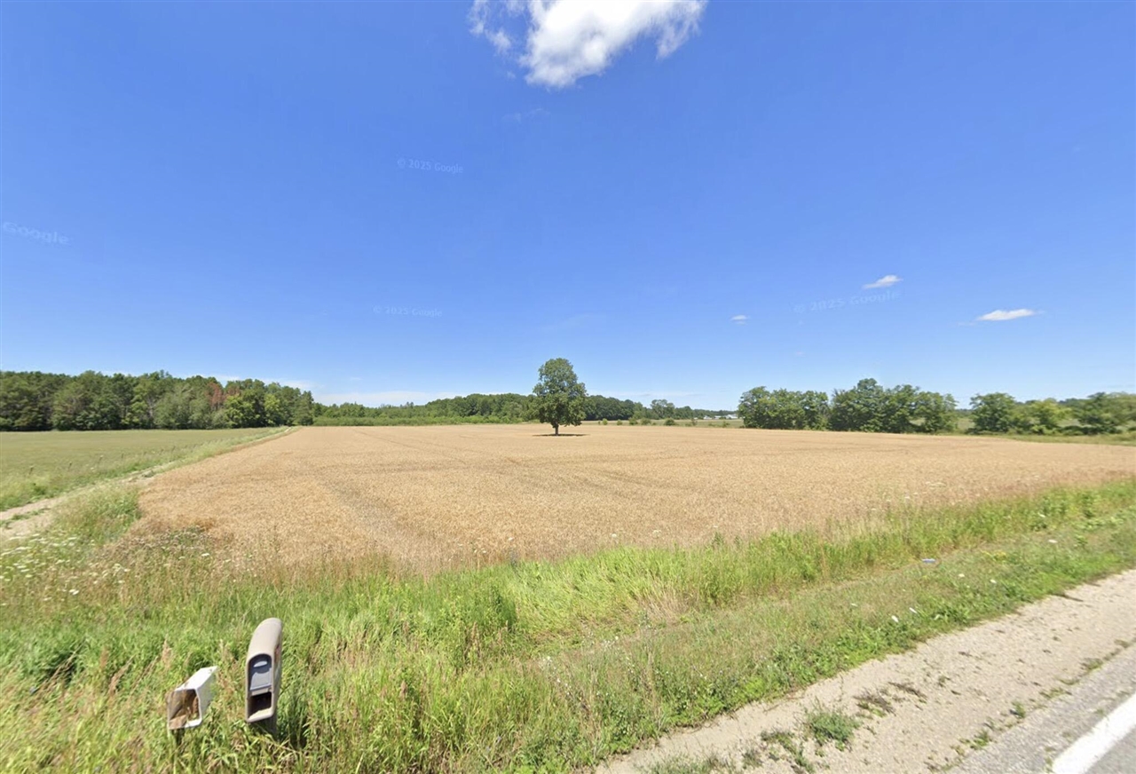 2nd image of 20400 Kendaville Rd, Pierson, MI 49339 | MLS# 70549916