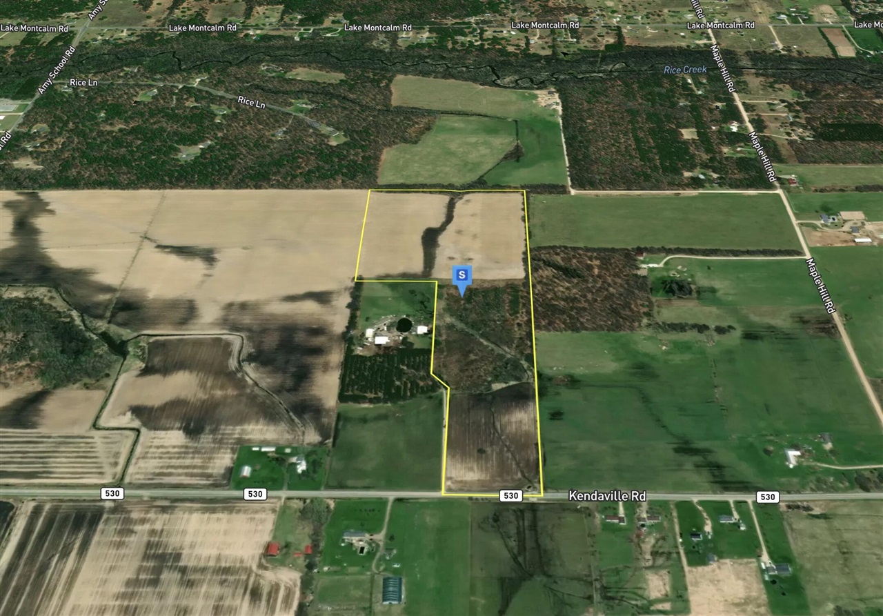 3rd image of 20400 Kendaville Rd, Pierson, MI 49339 | MLS# 70549916
