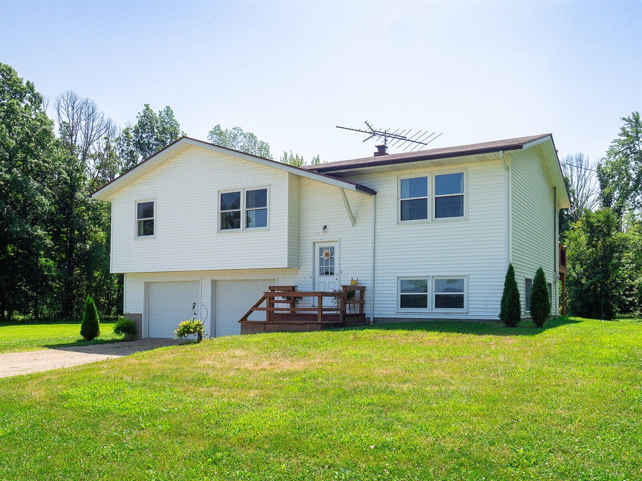 2nd image of 35159 40th Ave, Paw Paw, MI 49079 | MLS# 70549922