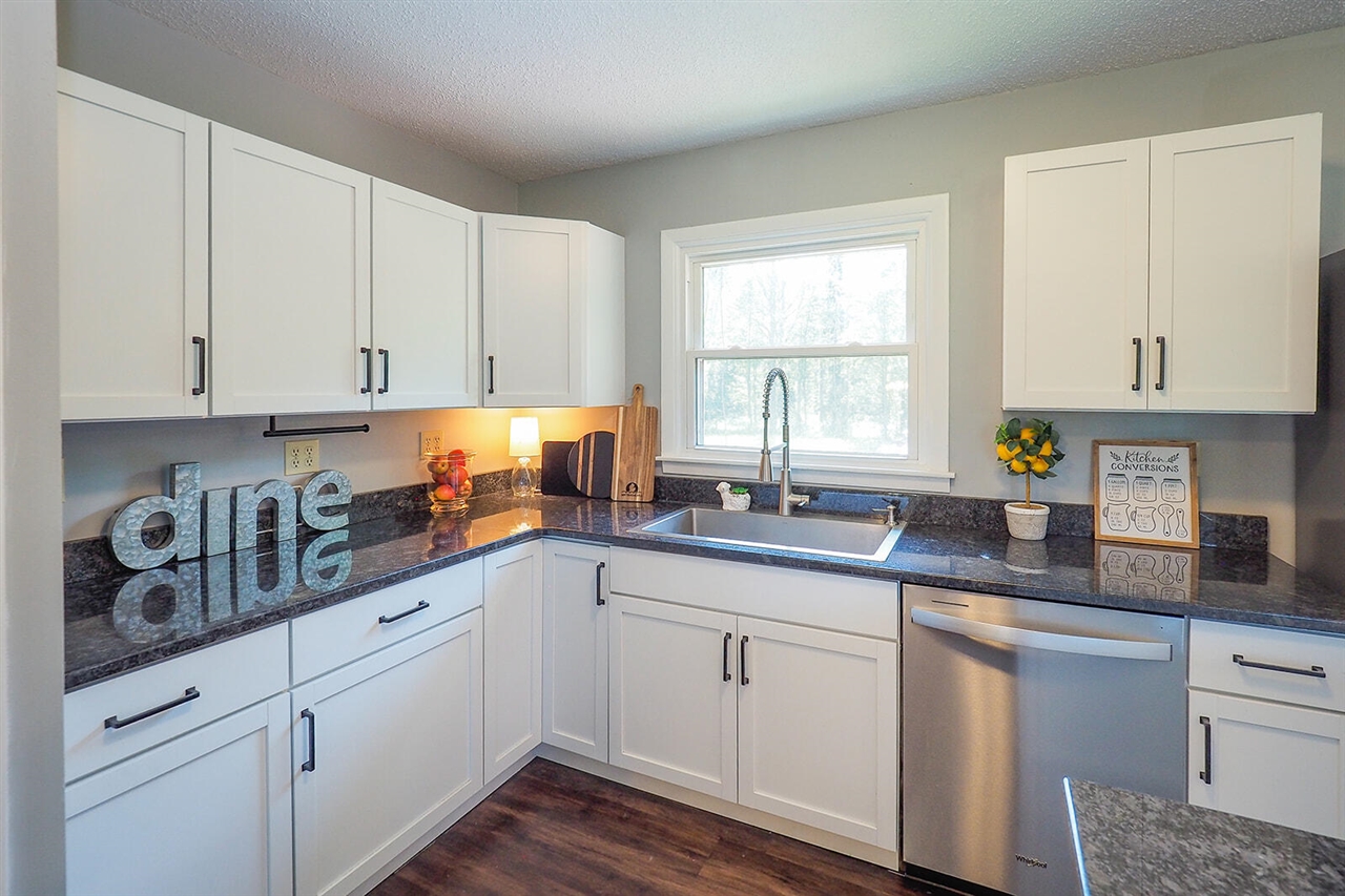 4th image of 35159 40Th Ave, Paw Paw, MI 49079 | MLS# 70549922