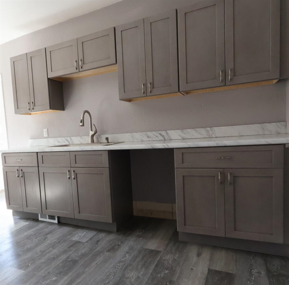 2nd image of 176 W Pearl St, Coldwater, MI 49036 | MLS# 70549930