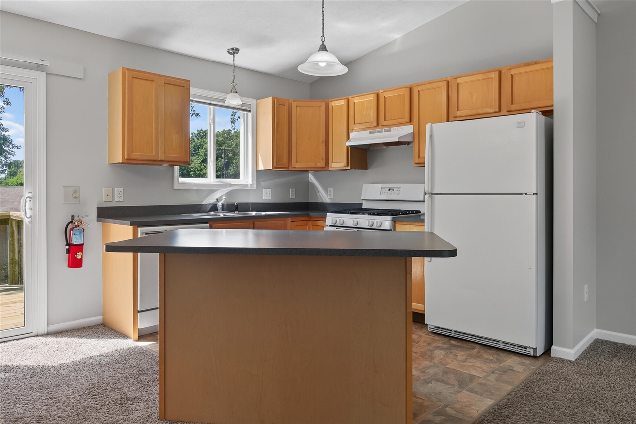 2nd image of 1006 26th St, Wyoming, MI 49509 | MLS# 70549961