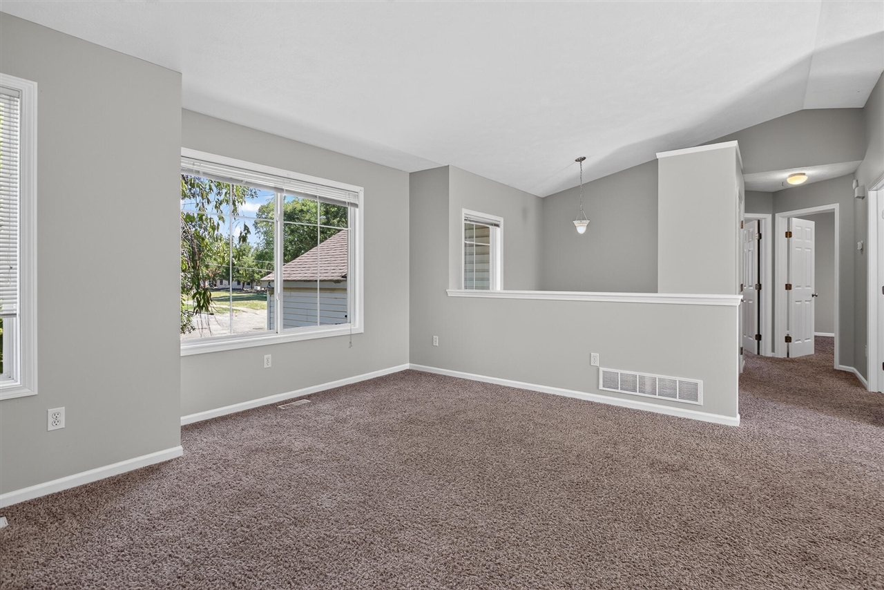 5th image of 1006 26Th St, Wyoming, MI 49509 | MLS# 70549961