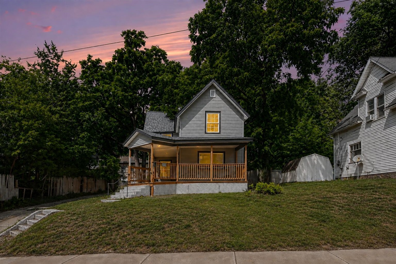1st image of 315 N Dexter St, Ionia, MI 48846 | MLS# 70549976