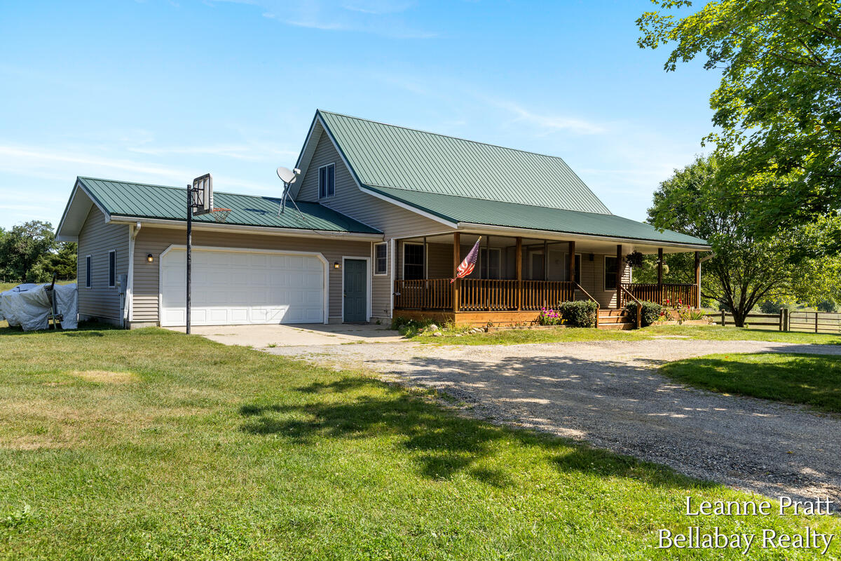2nd image of 875 E Sager Rd, Hastings, MI 49058 | MLS# 70549986