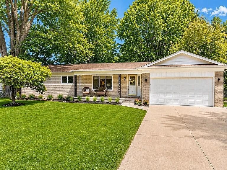 1st image of 38894 Winkler St, Harrison Township, MI 48045 | MLS# 70549992