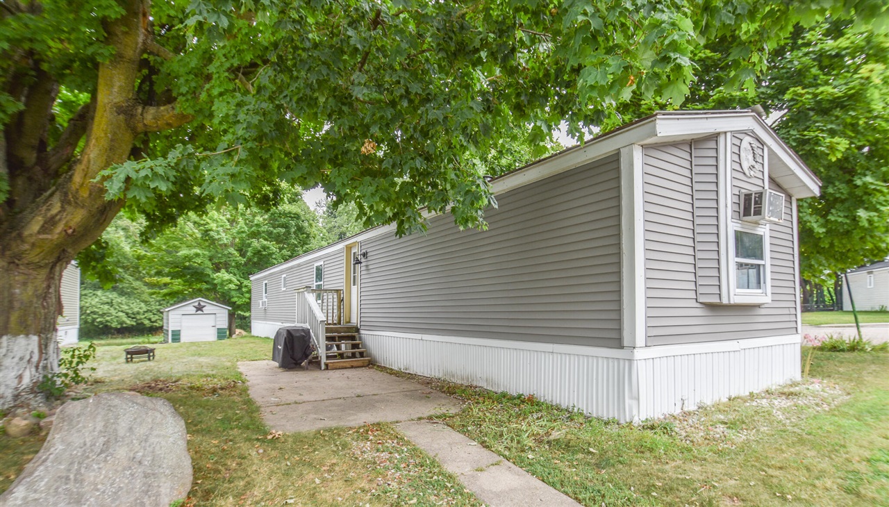 1st image of 2856 W Carleton Rd #Lot 47, Hillsdale, MI 49242 | MLS# 70549995