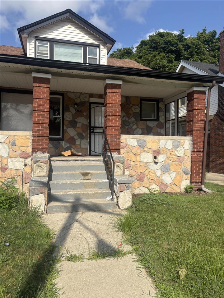 2nd image of 12755 Washburn St, Detroit, MI 48238 | MLS# 70550002
