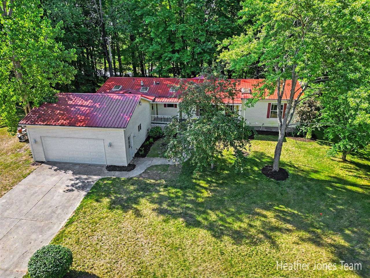 2nd image of 9274 Karen Dr, Crystal, MI 48818 | MLS# 70550012