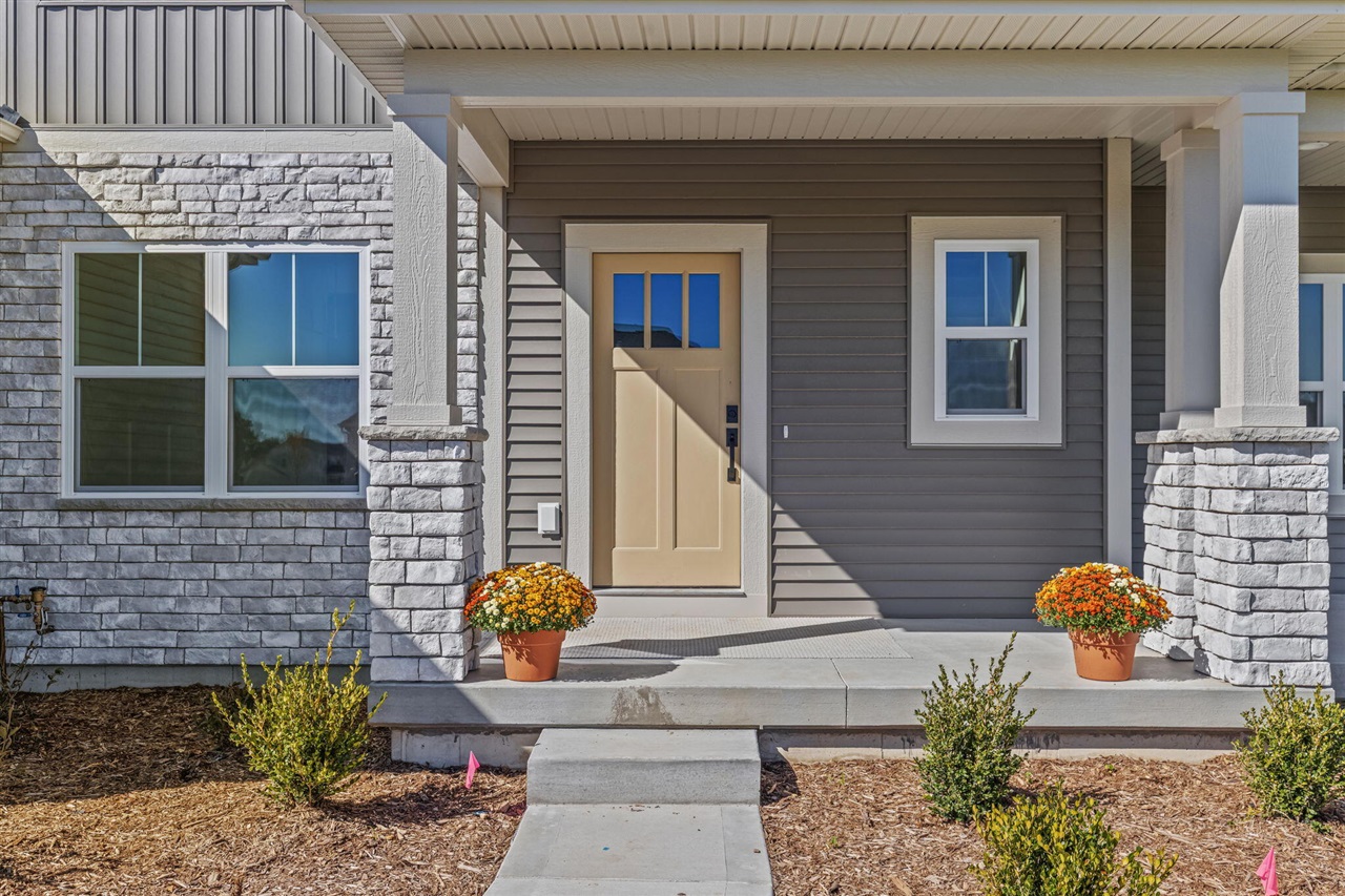 Photo 3 of Single family home for sale at 8063 Erie Dr, Byron Center, MI 49315 | MLS# 70550035 | Listing updated on 2026-10-20