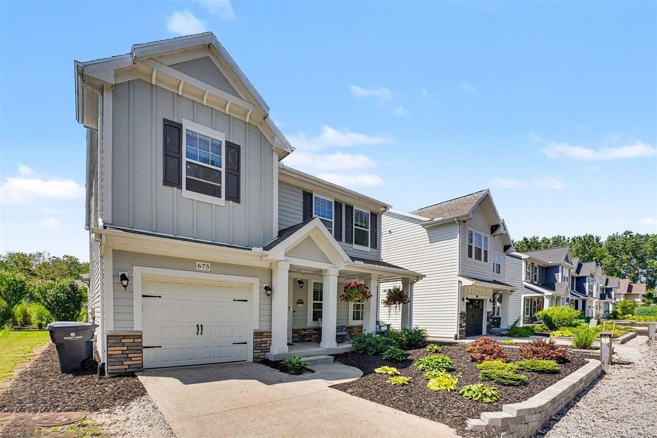 3rd image of 675 Meadow Dr, South Haven, MI 49090 | MLS# 70550036