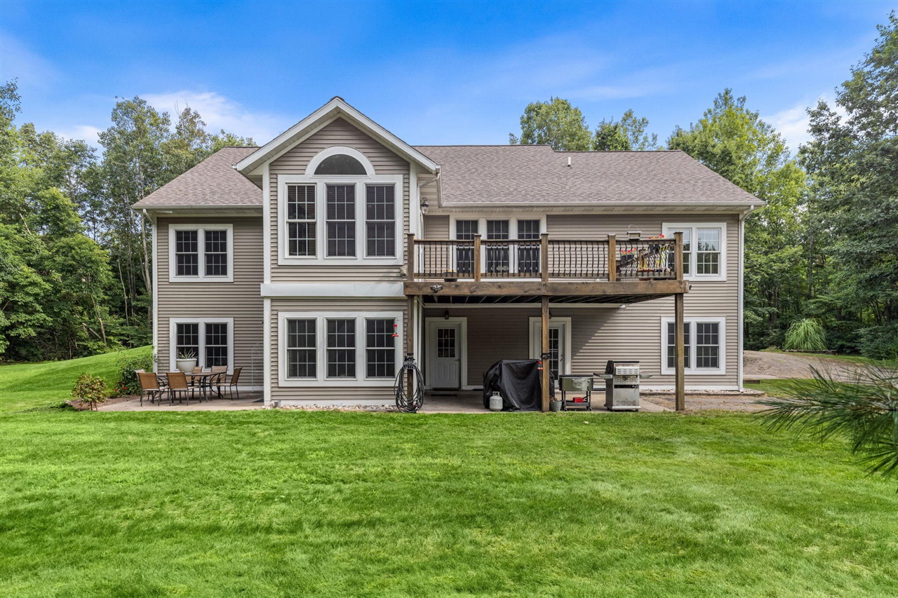 3rd image of 11981 Morel Rd, Grand Haven, MI 49417 | MLS# 70550040