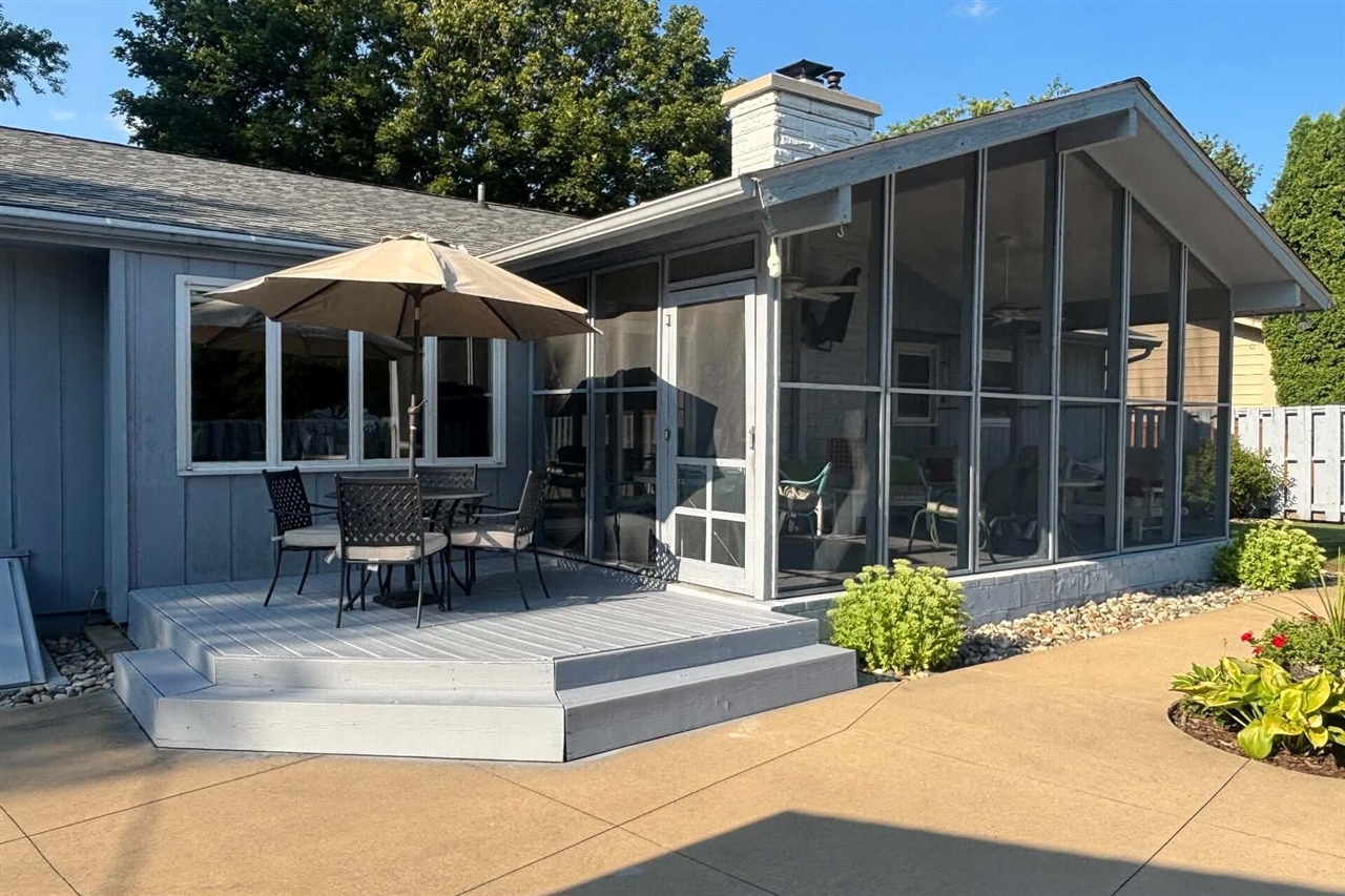 4th image of 1117 Madison St, Sturgis, MI 49091 | MLS# 70550044