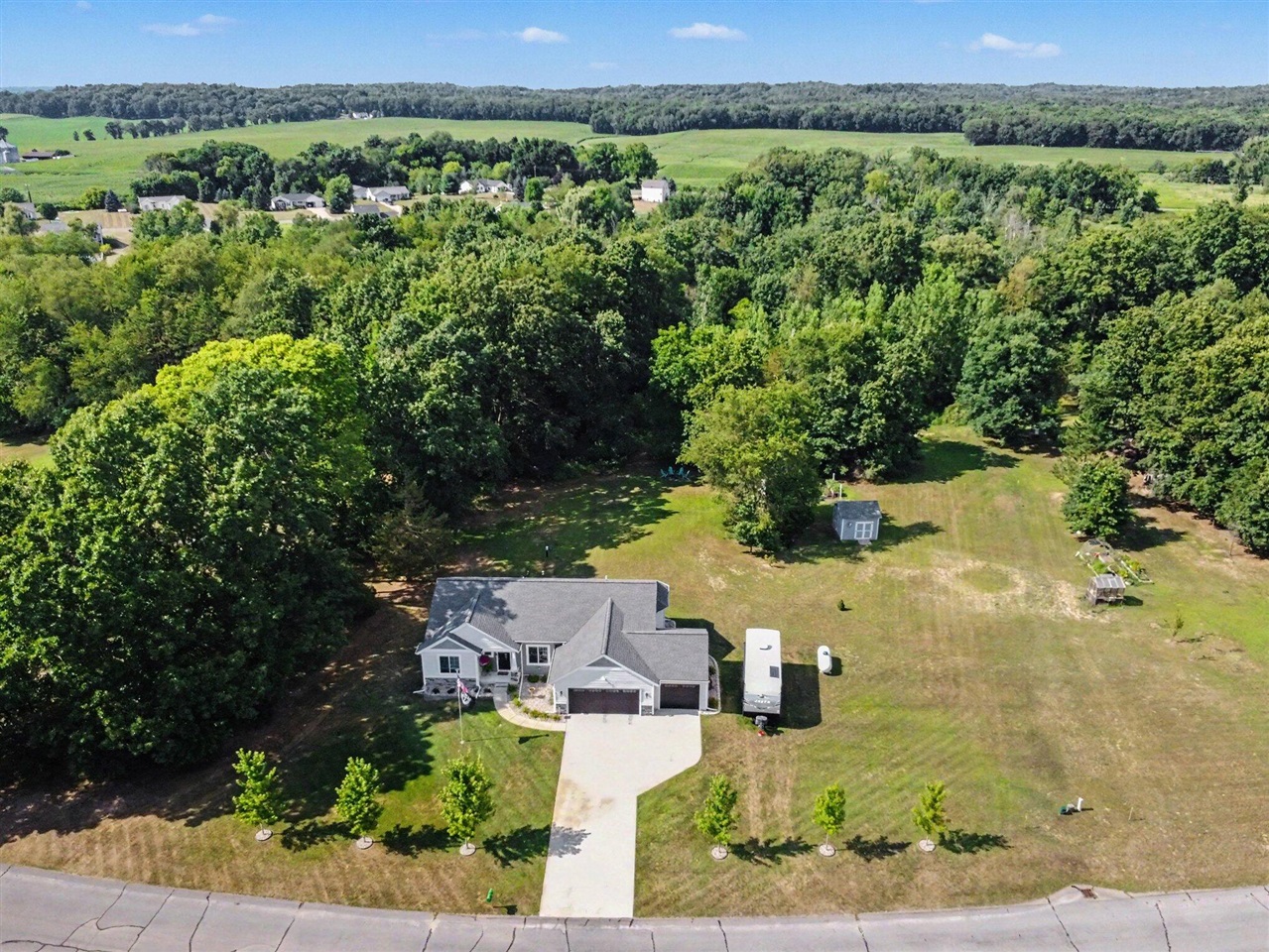 1st image of 2759 Wildflower Dr, Middleville, MI 49333 | MLS# 70550052
