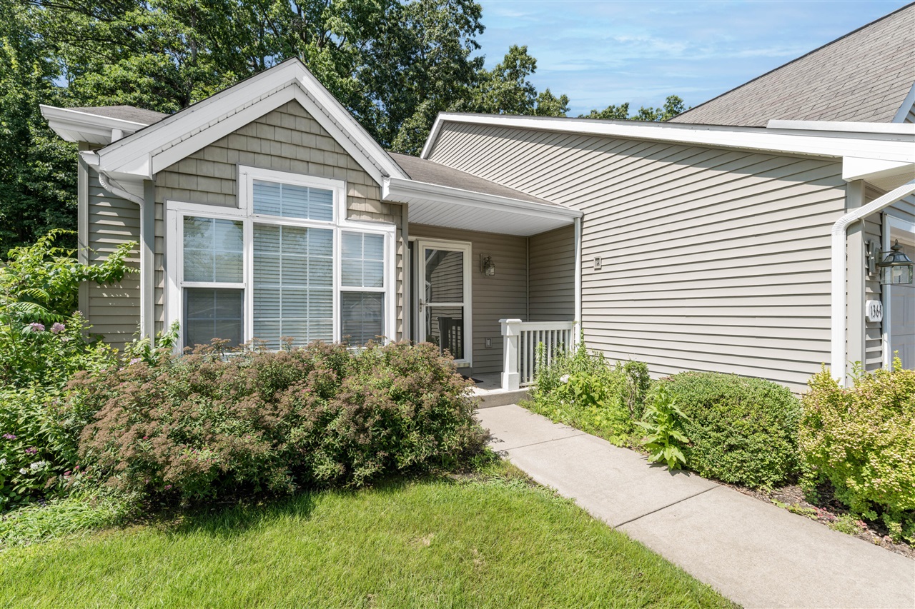 3rd image of 1364 Tanager Ln, Kalamazoo, MI 49009 | MLS# 70550053