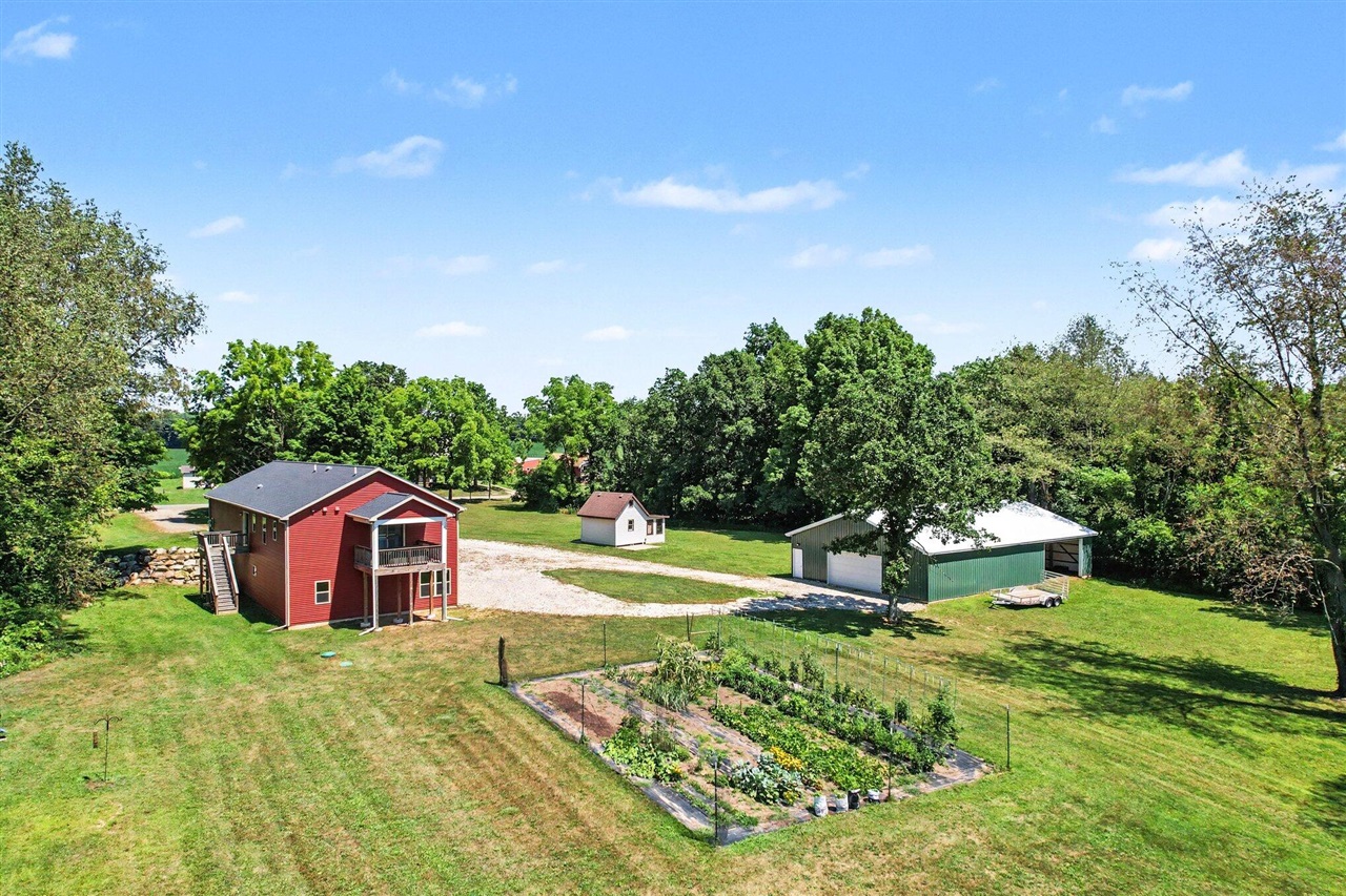 2nd image of 10064 Love Rd, Bellevue, MI 49021 | MLS# 70550096