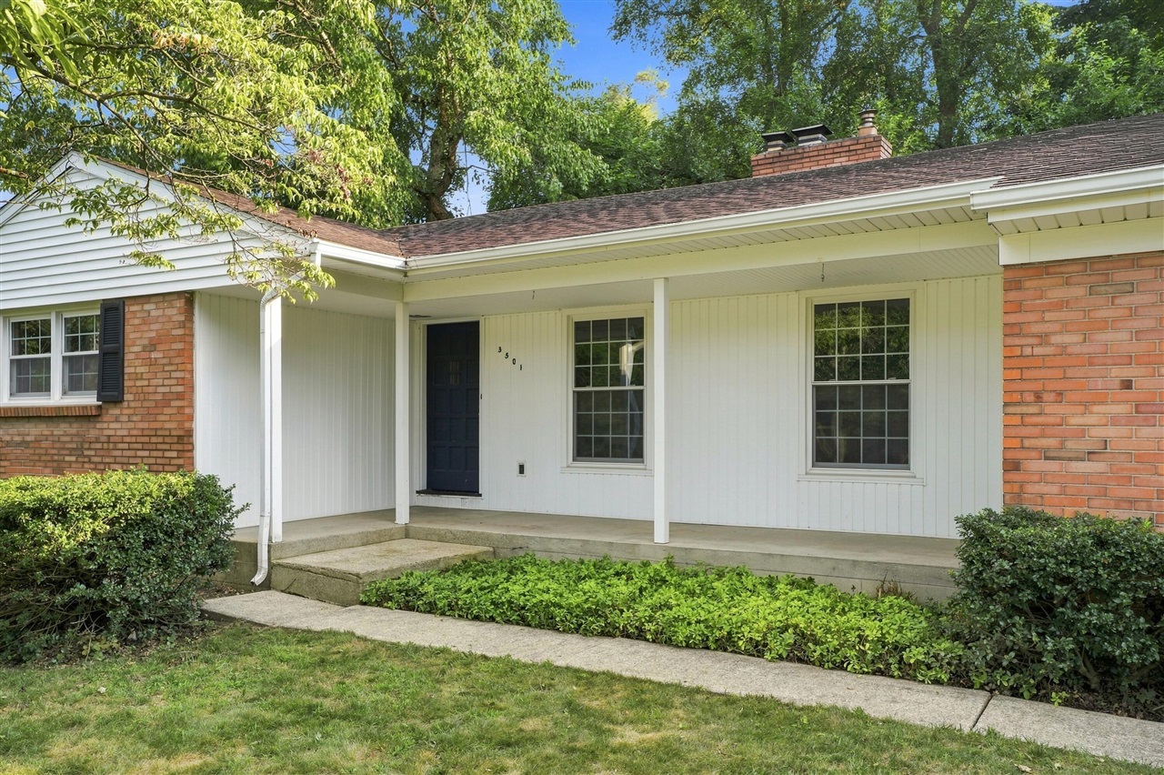 4th image of 3501 Newcastle Dr, Grand Rapids, MI 49508 | MLS# 70550099