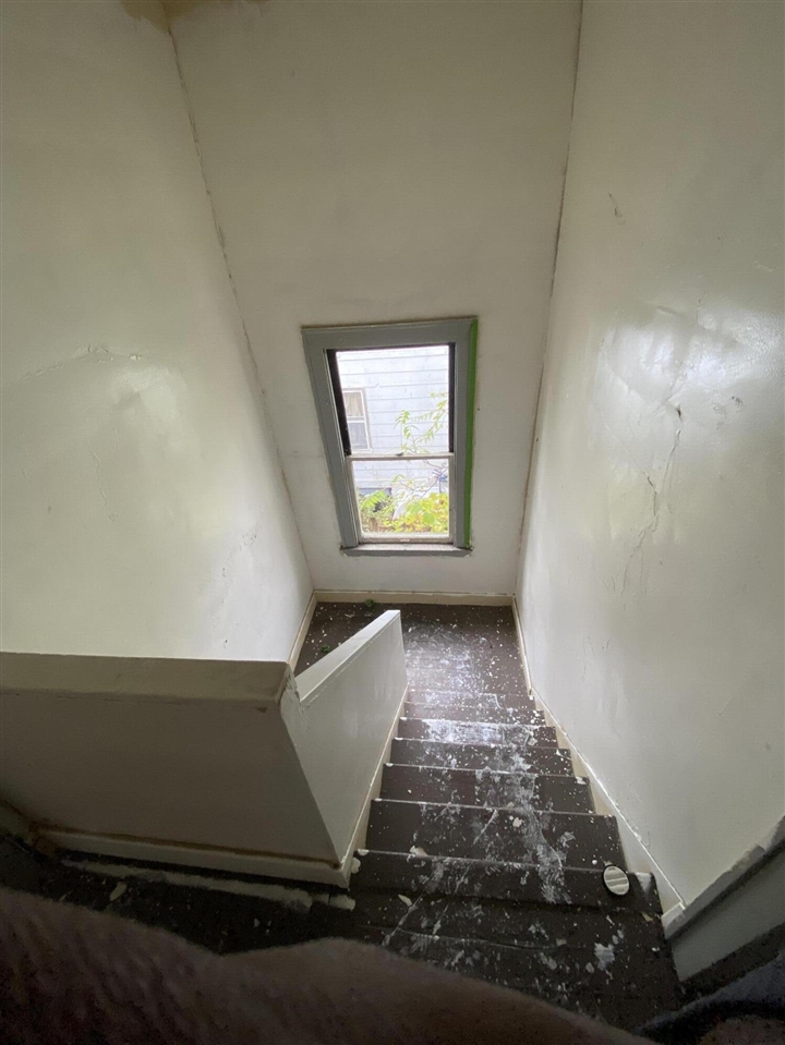 3rd image of 12805 Nashville St, Detroit, MI 48205 | MLS# 70550109