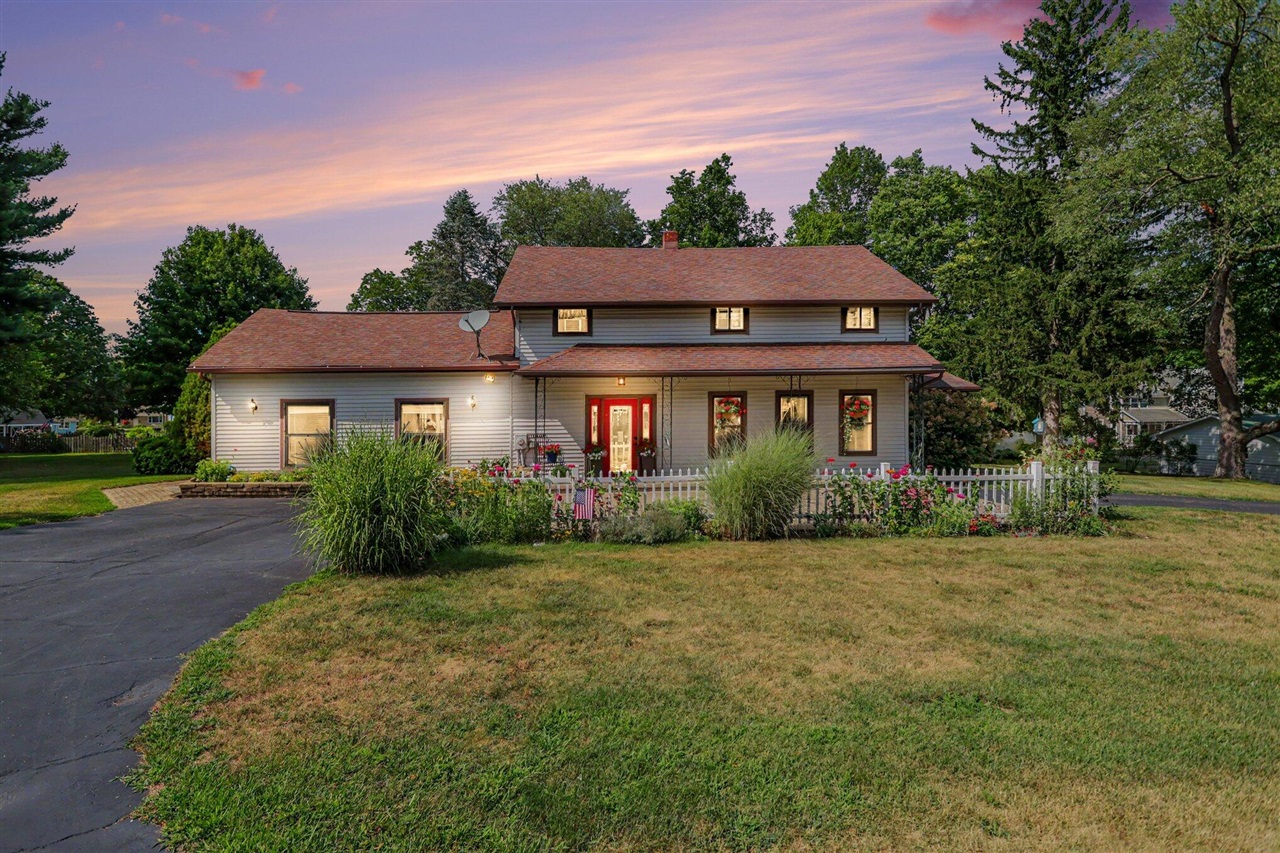 2nd image of 609 1/2 N Broadway St, Union City, MI 49094 | MLS# 70550124