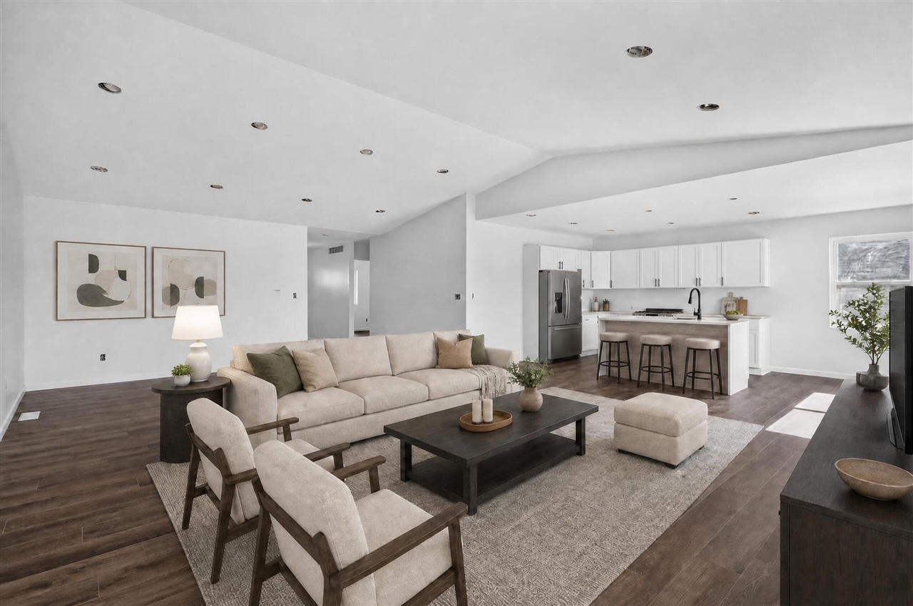 Photo 5 of Single family home for sale at 14869 Hilltop Dr, Cement City, MI 49233 | MLS# 70550130 | Listing updated on 2026-09-01