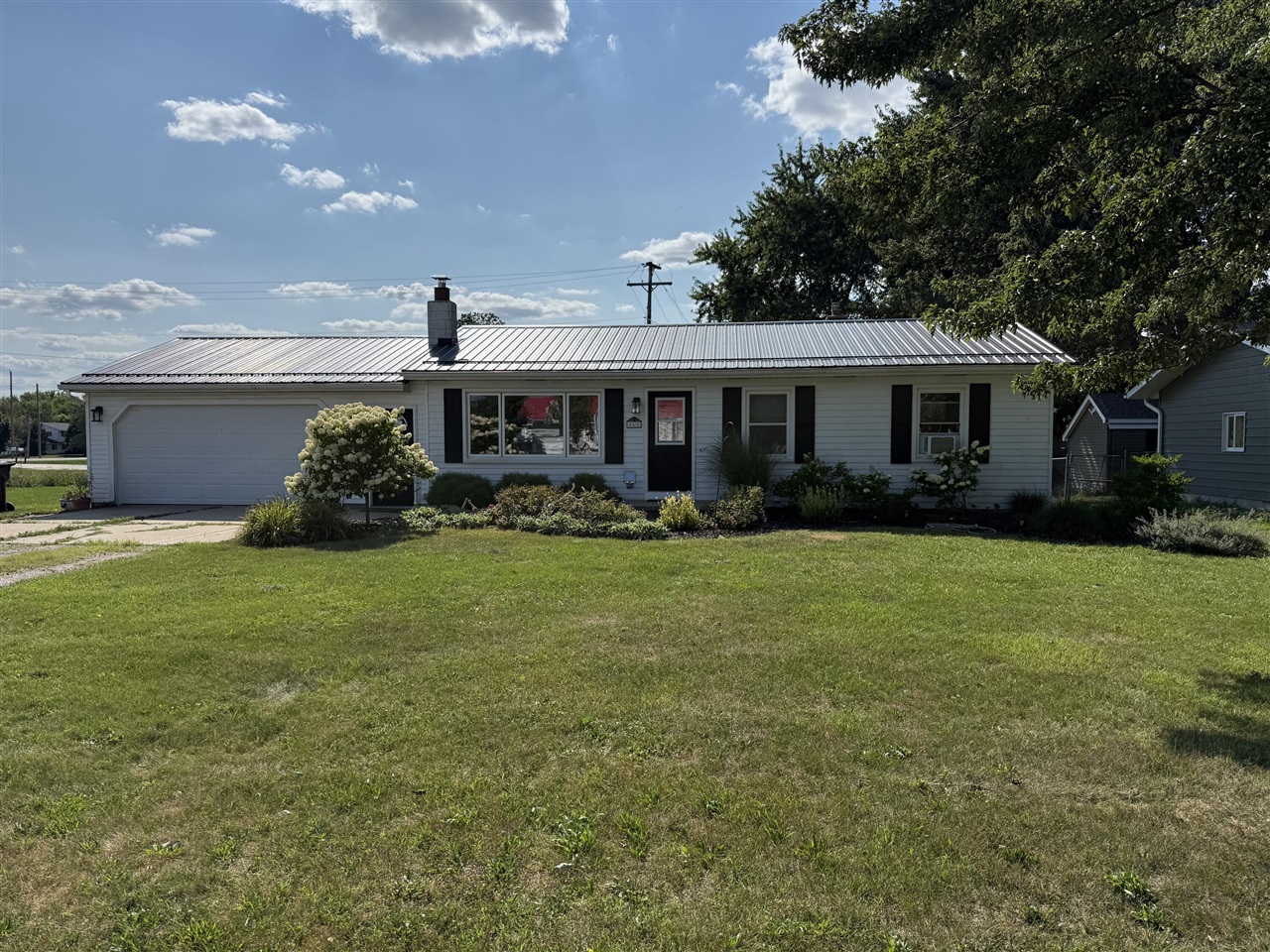 1st image of 460 3rd St, Sunfield, MI 48890 | MLS# 70550190