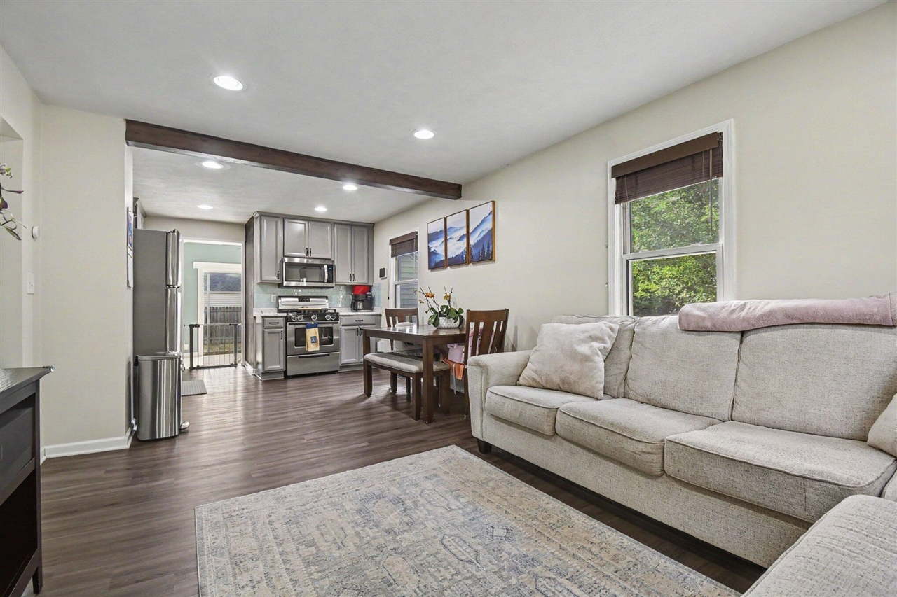 4th image of 4540 Hyde Park Ave, Grand Rapids, MI 49548 | MLS# 70550211