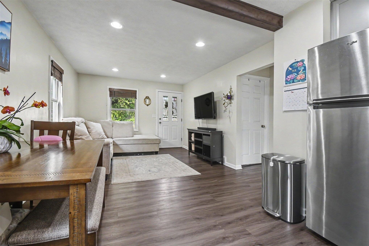 5th image of 4540 Hyde Park Ave, Grand Rapids, MI 49548 | MLS# 70550211