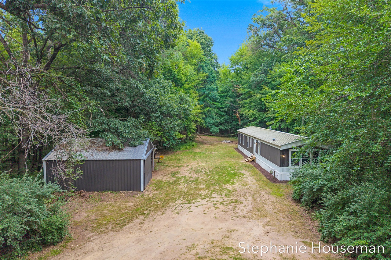 1st image of 8394 Nugent Ave, Rockford, MI 49341 | MLS# 70550212