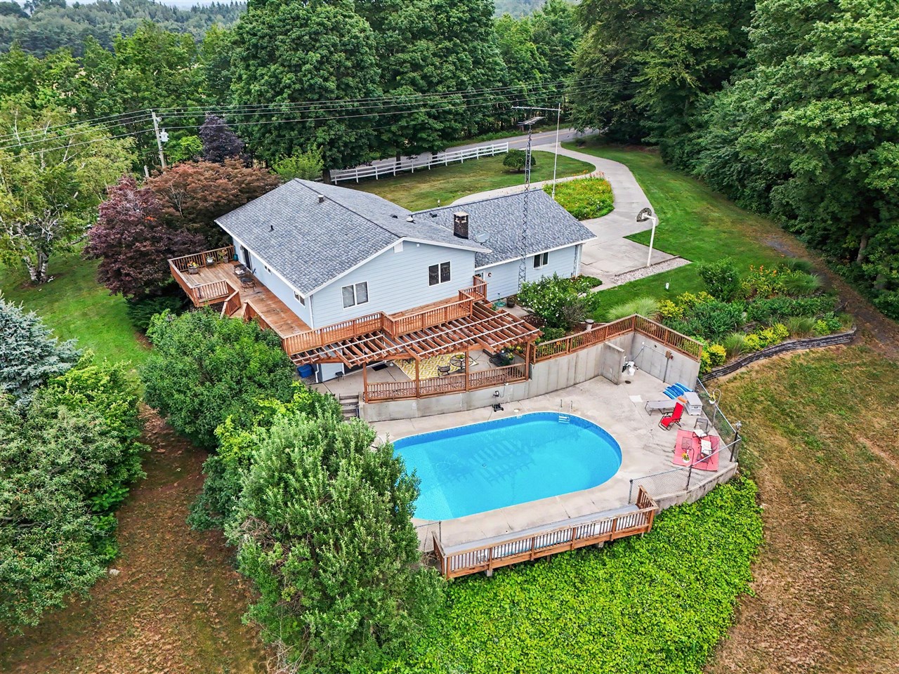 1st image of 4213 W Taylor Rd, Hart, MI 49420 | MLS# 70550224