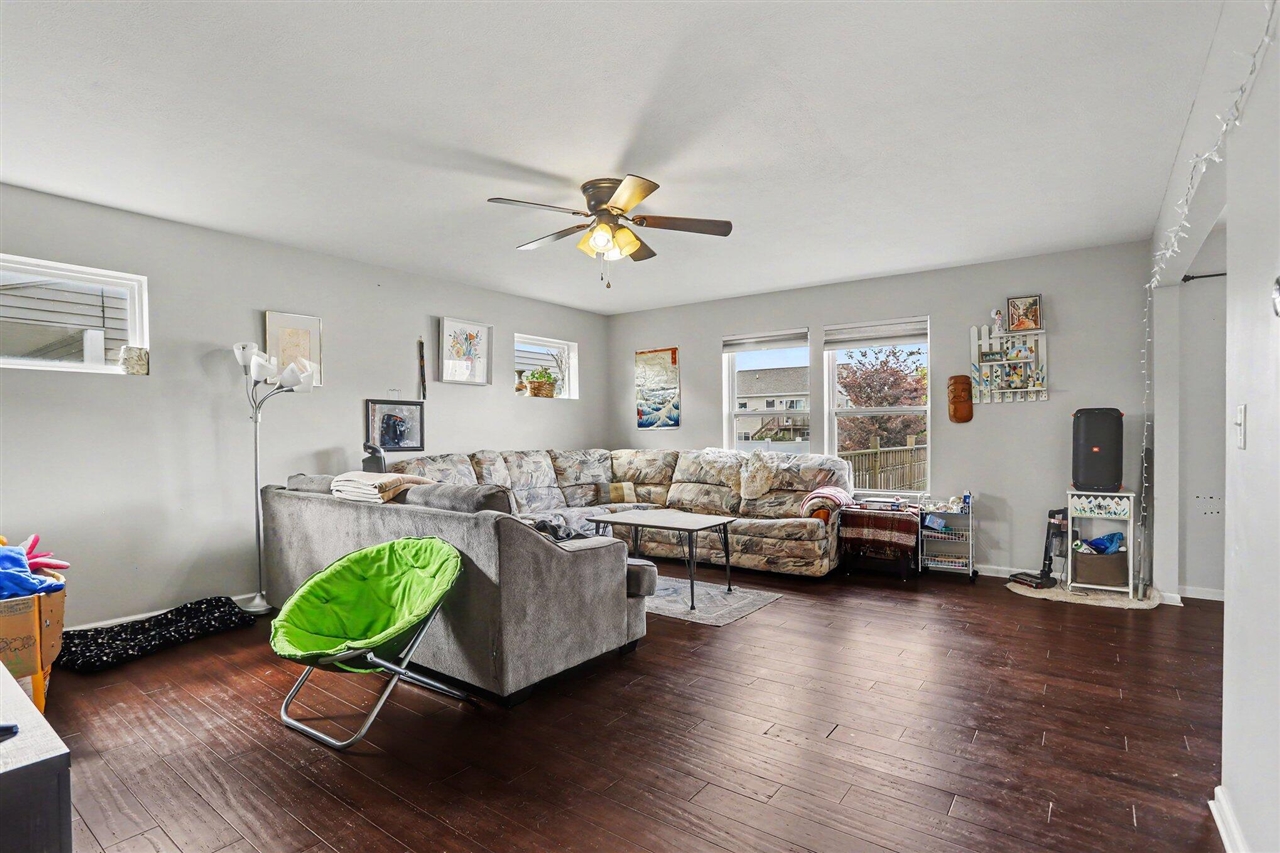 4th image of 1232 Ellery Grove Ct, Vicksburg, MI 49097 | MLS# 70550234