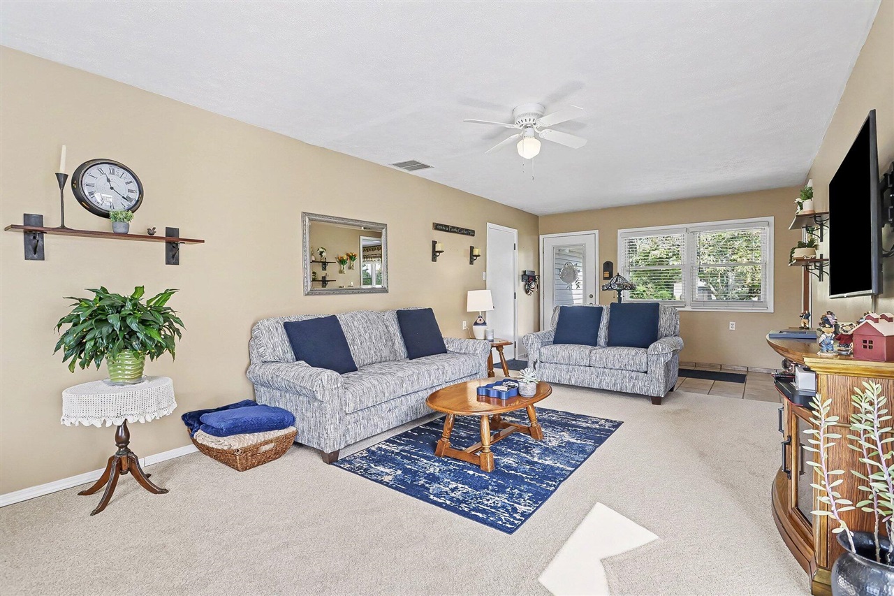 2nd image of 28783 Sarabyn St, Dowagiac, MI 49047 | MLS# 70550268