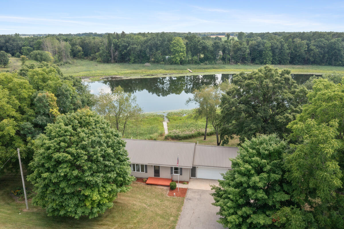 2nd image of 5265 Belding Rd, Belding, MI 48809 | MLS# 70550283